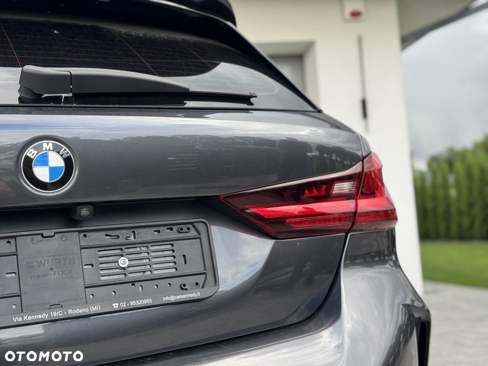 BMW Seria 1 118d Edition M Sport Shadow - 15