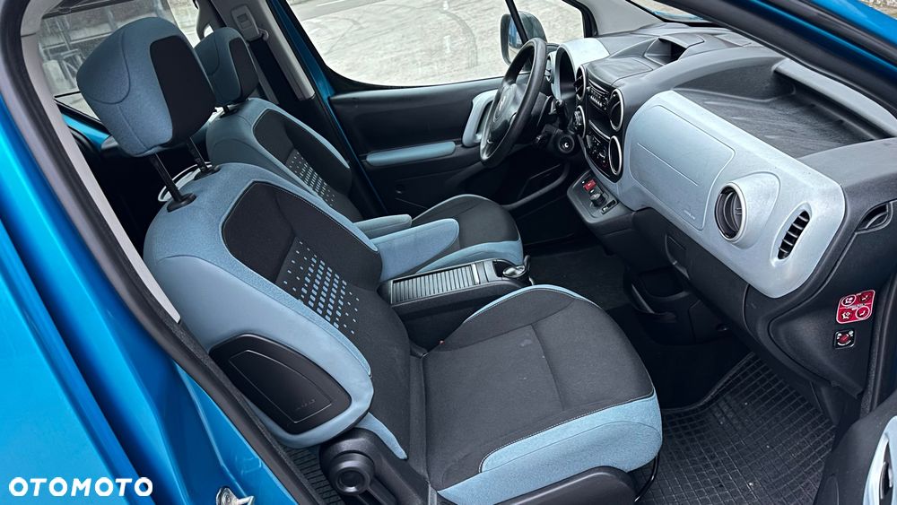 Citroën Berlingo Multispace e-HDi 90 FAP EGS6 Exclusive - 20