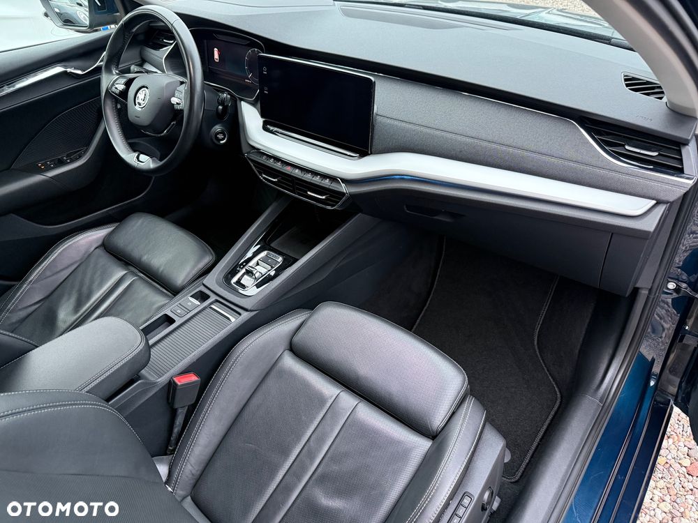 Skoda Octavia 2.0 TDI DSG Style - 23