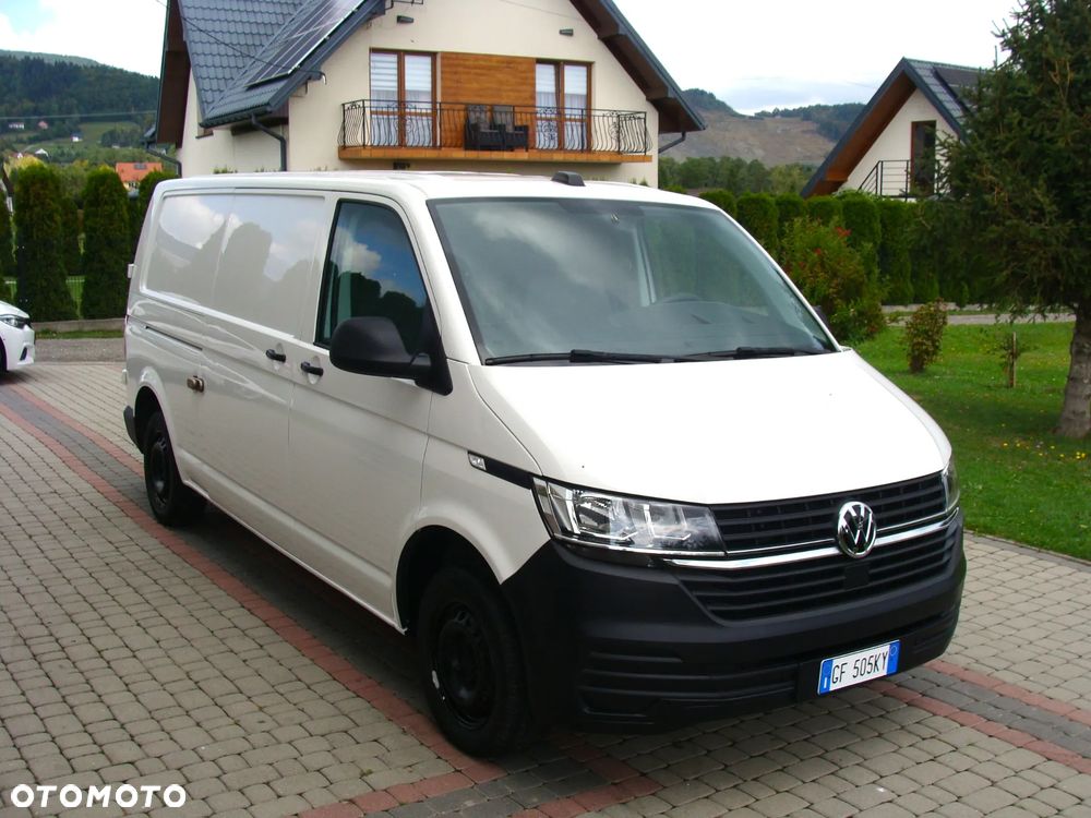 Volkswagen Transporter - 11