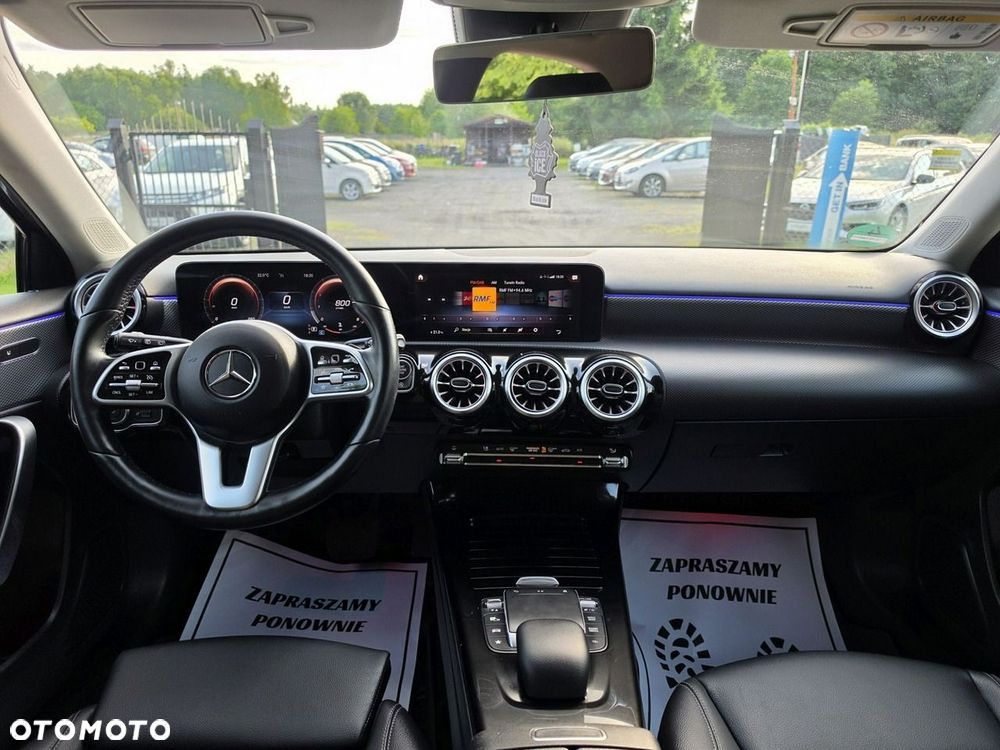 Mercedes-Benz Klasa A 180 7G-DCT Style - 16