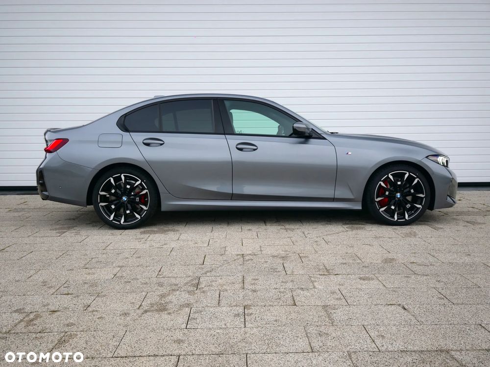 BMW Seria 3 330i xDrive M Sport sport - 8