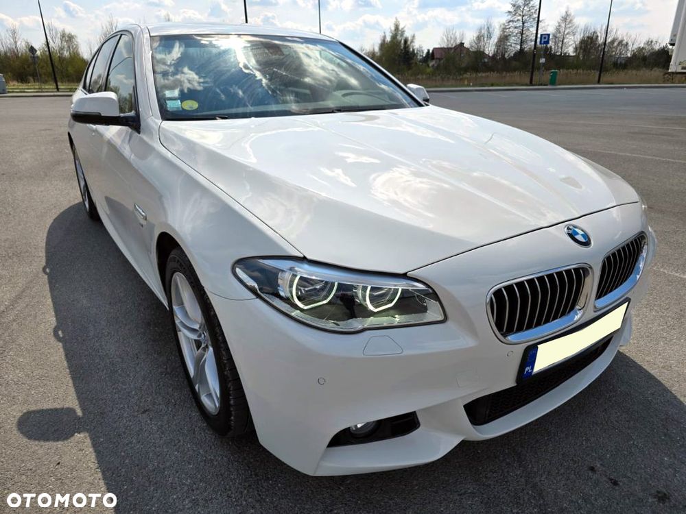 BMW Seria 5 530d xDrive Sport-Aut - 2
