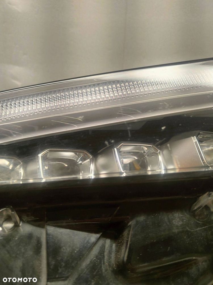toyota bz4x full led przód strona prawa - 4