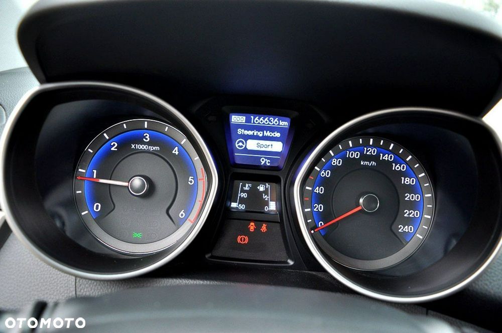 Hyundai i30 1.6 CRDi BlueDrive Premium - 28