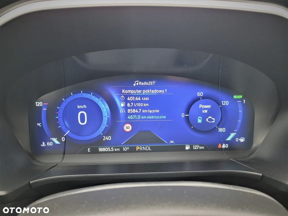 Ford Kuga - 24