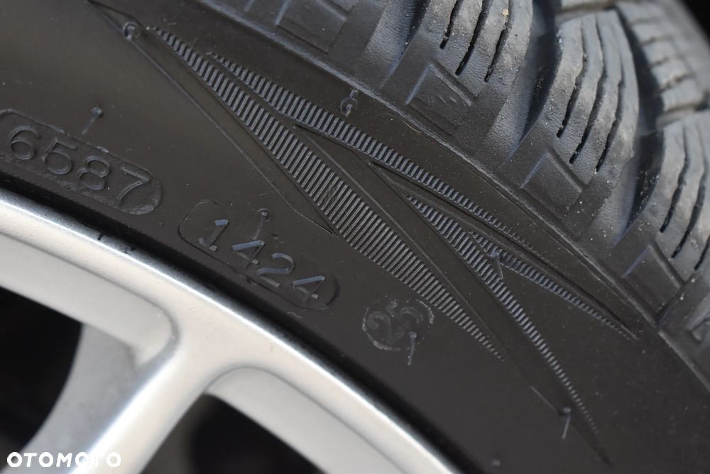 Opel Corsa 1.4 16V Edition - 8