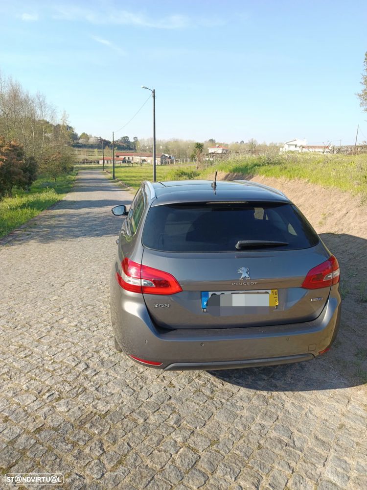 Peugeot 308 SW 1.6 e-HDi Allure - 17