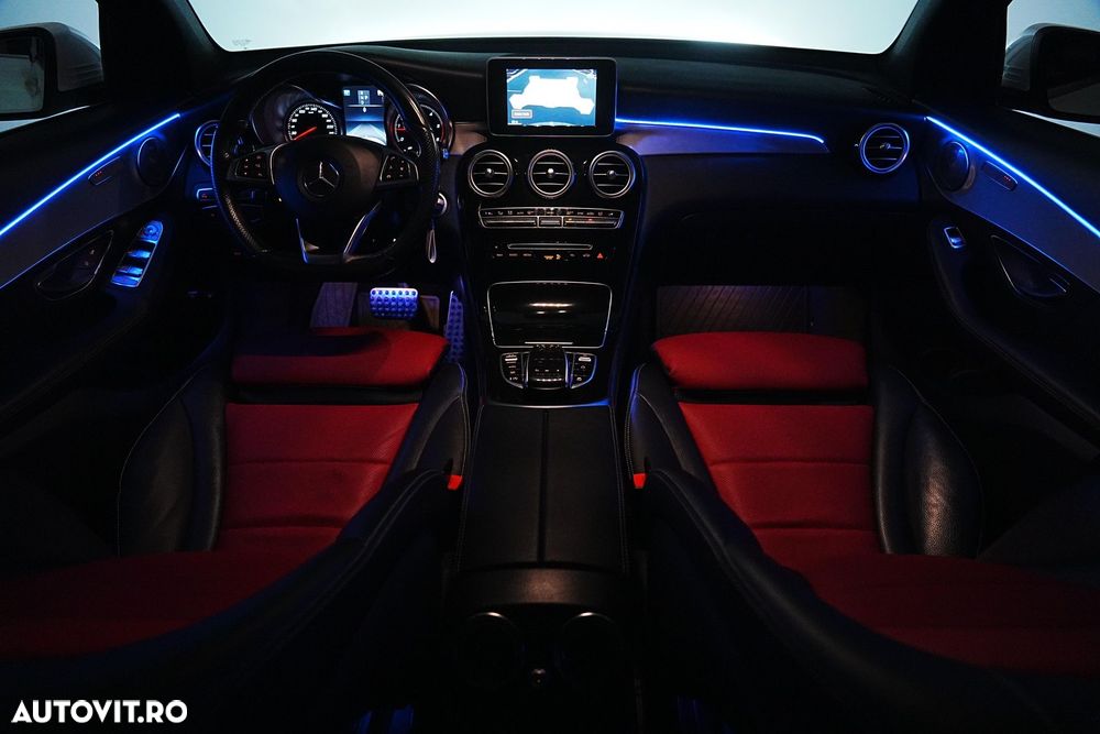 Mercedes-Benz GLC 250 d 4Matic 9G-TRONIC AMG Line - 24