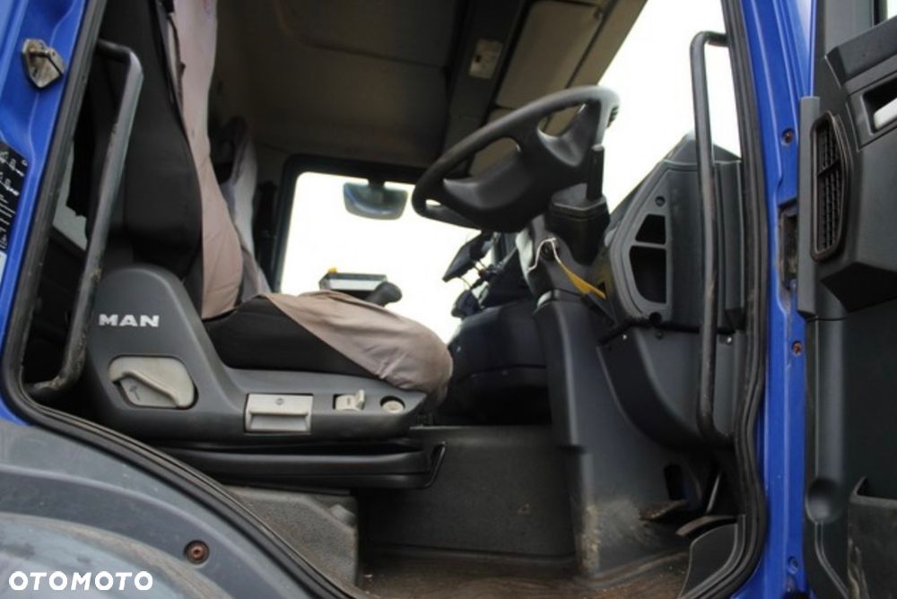 MAN MAN TGM 18.340 4X4BB Piaskarka solarka pług - 10