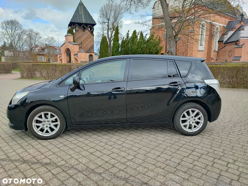 Toyota Verso 2.0 D-4D Sol - 3