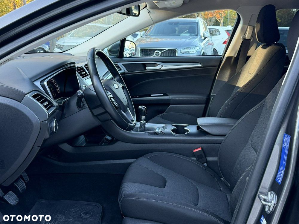 Ford Mondeo - 13