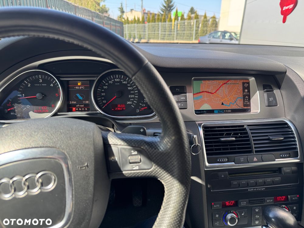 Audi Q7 ver-3-0-tdi-quattro-tiptronic - 17