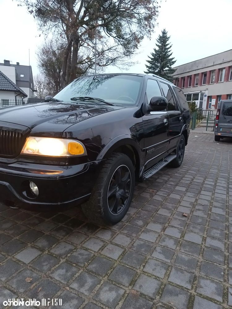 Lincoln Navigator 5.4 4WD - 13
