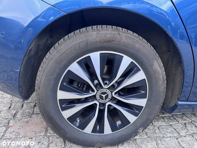 Mercedes-Benz Klasa B 200 d 8G-DCT - 13