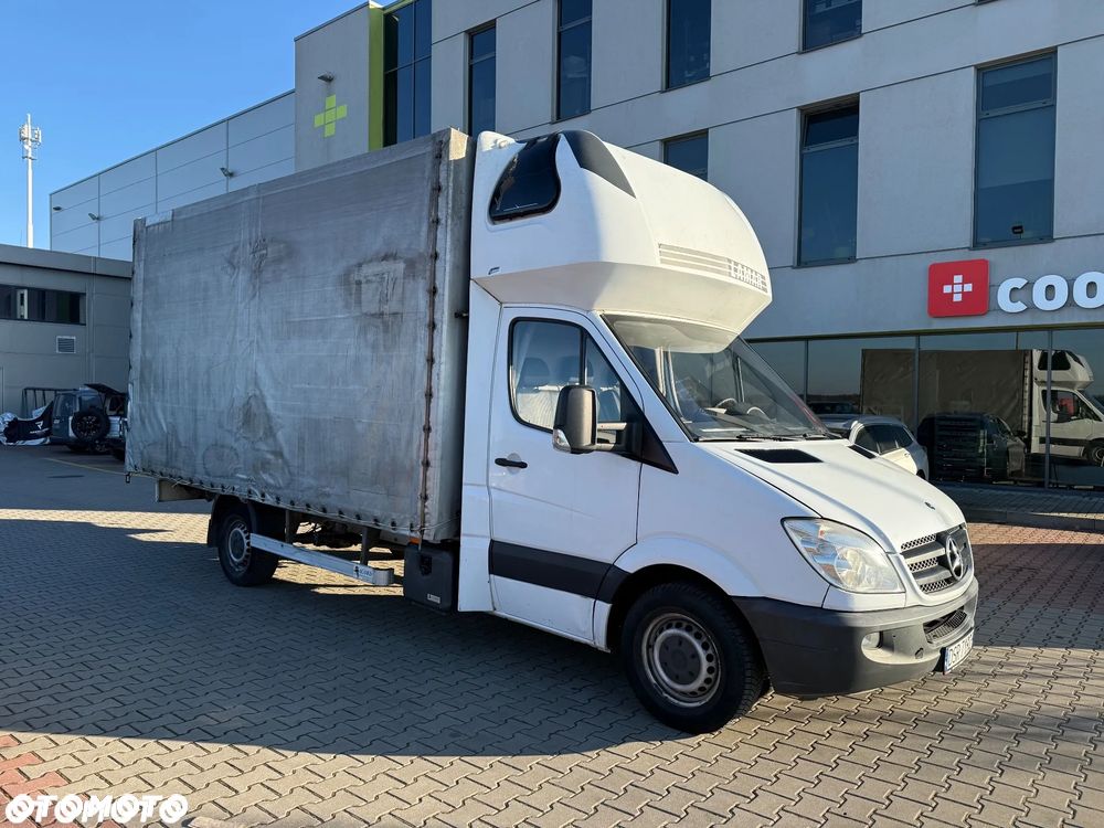 Mercedes-Benz Sprinter - 5