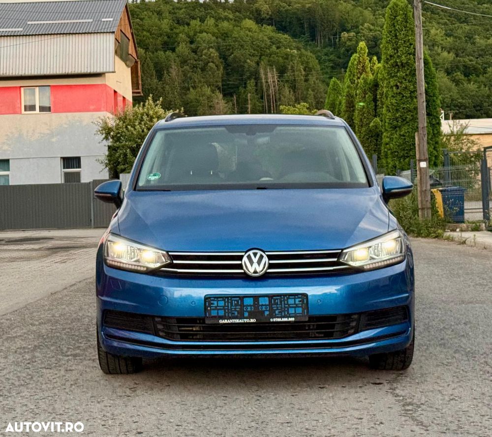Volkswagen Touran - 2