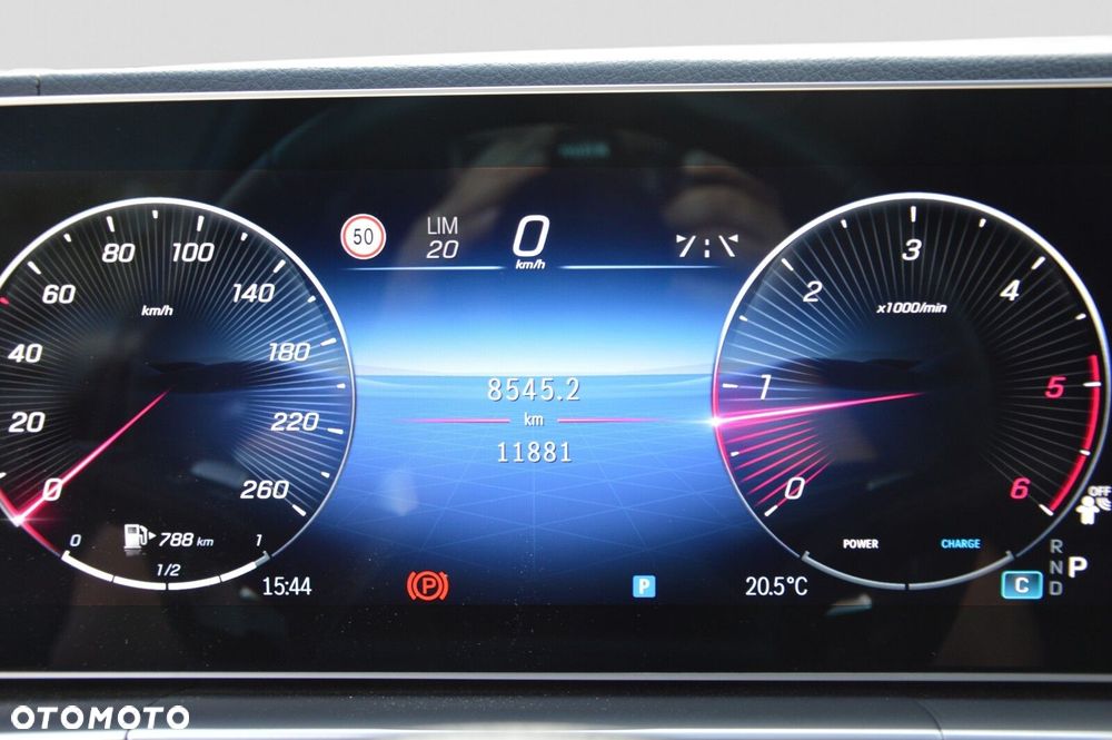 Mercedes-Benz GLE - 12