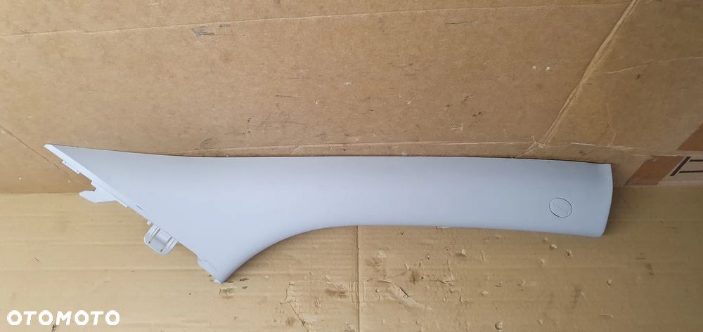 Osłona słupka prawy przód przednia prawa Hyundai IX35 85820-2Y100 - 2