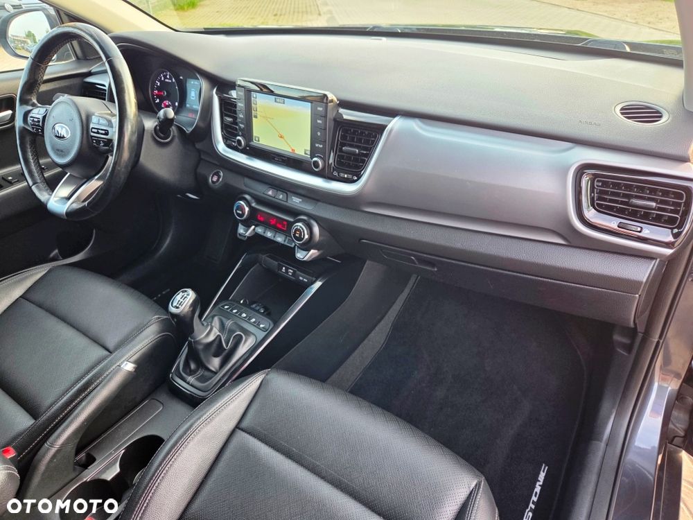 Kia Stonic 1.0 T-GDI 120 Platinum Edition - 33