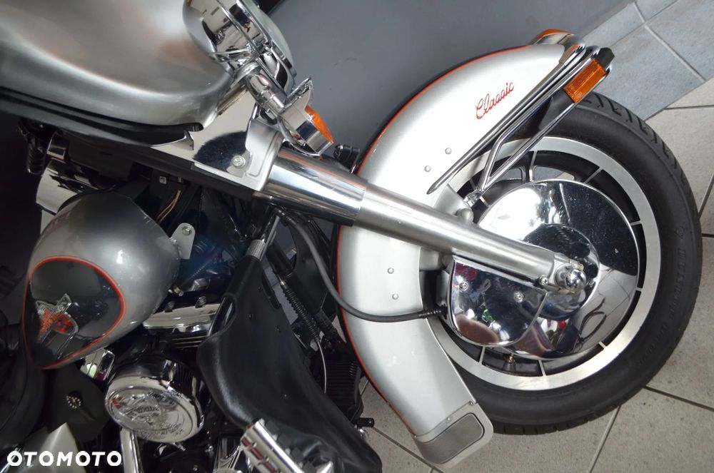 Harley-Davidson FLHT Electra Glide Standard - 11