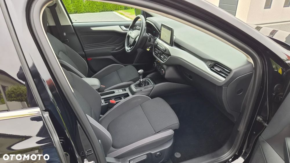 Ford Focus 1.5 EcoBlue Start-Stopp-System TITANIUM STYLE - 8