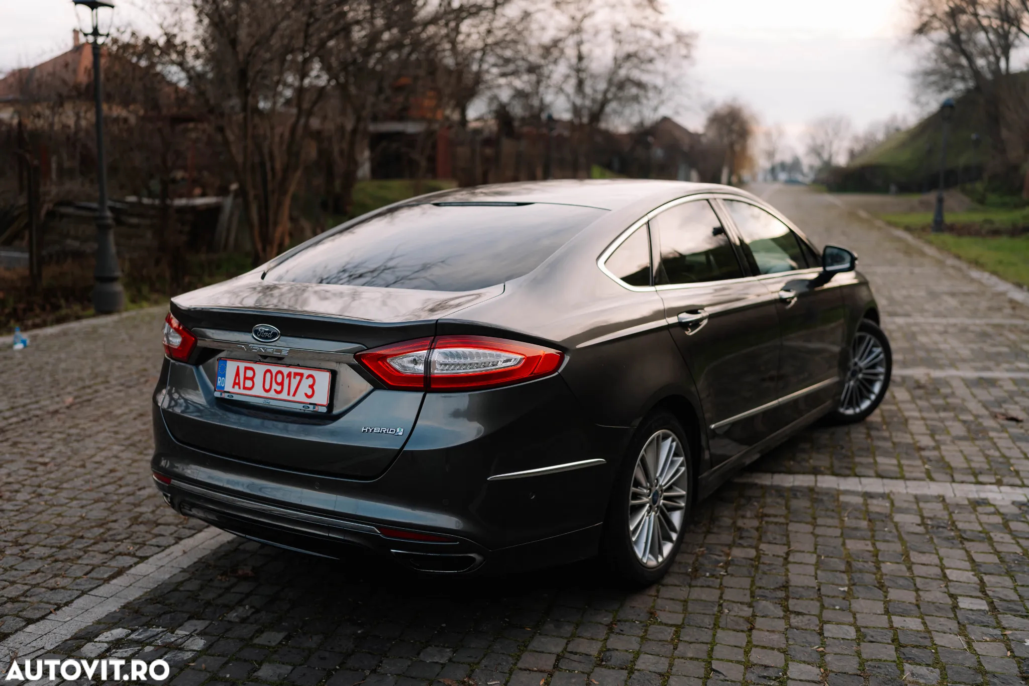 Ford Mondeo - 14