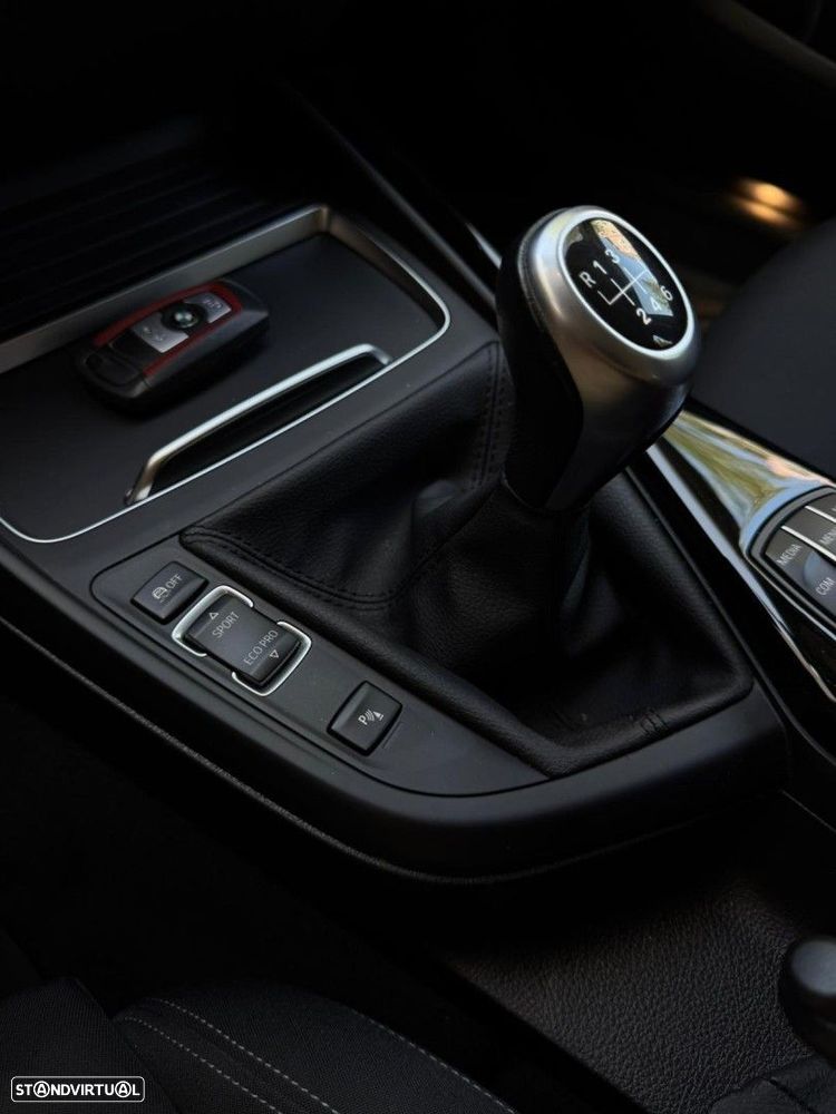 BMW 116 i Line Sport - 14