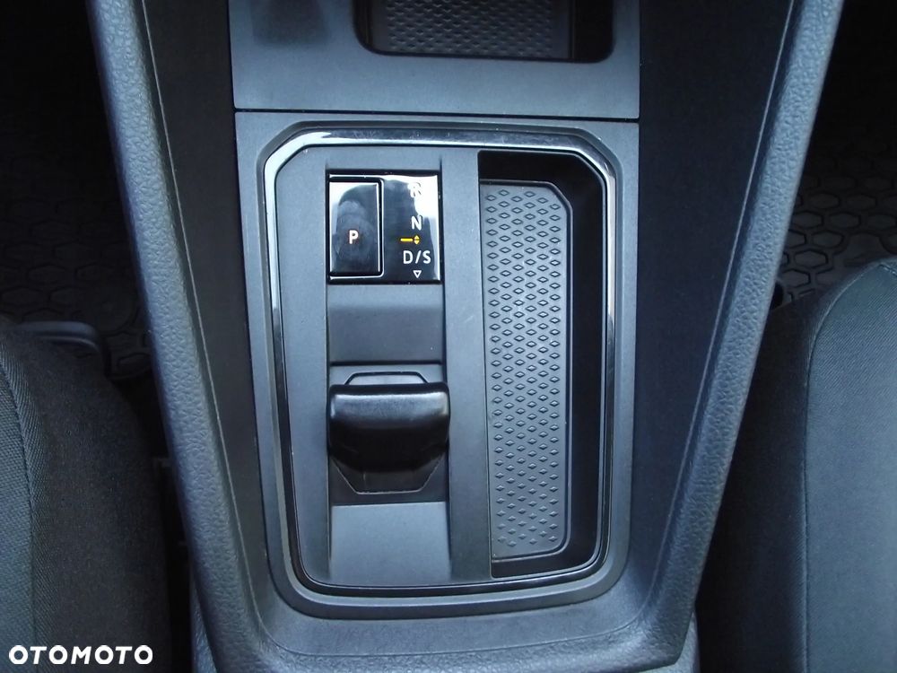 Volkswagen CADDY MAXI - 29