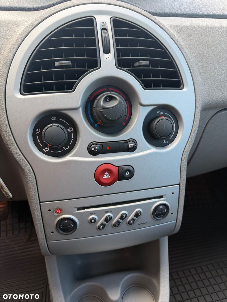 Renault Modus 1.6 16V Dynamique - 21