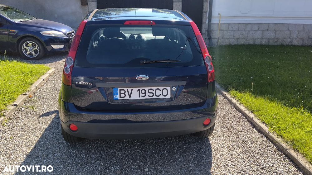 Ford Fiesta 1.25i Comfort - 6