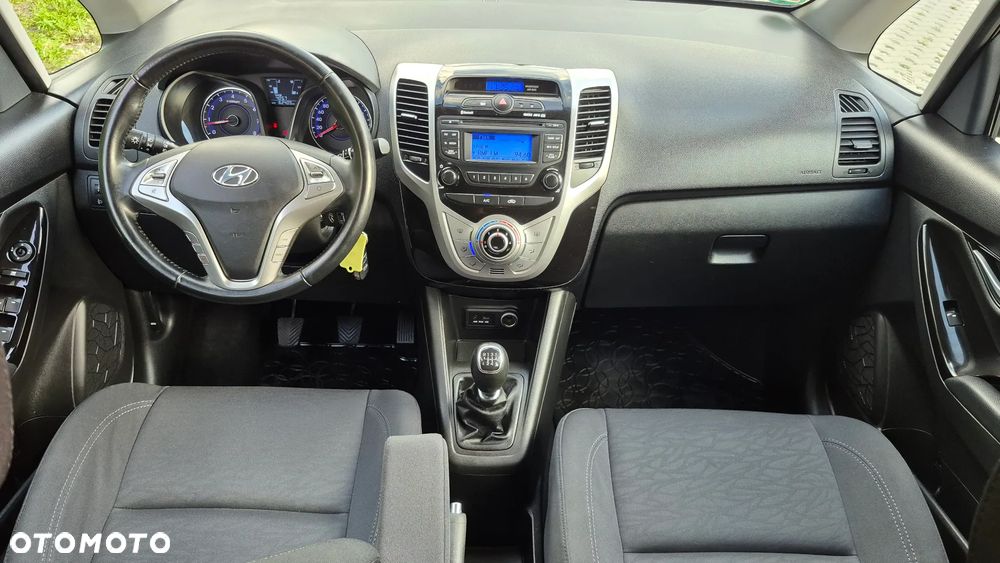 Hyundai ix20 1.4 Sonderkontingent - 28