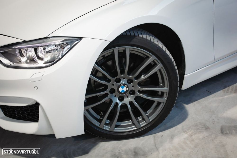 BMW 318 d Auto Pack M - 10