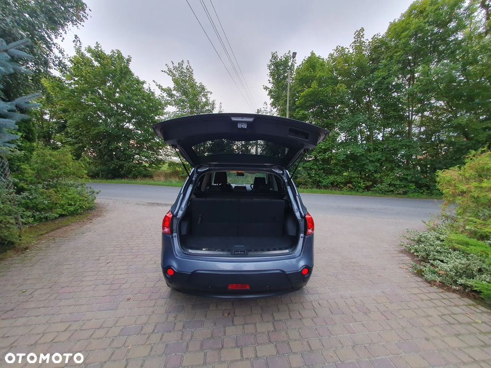 Nissan Qashqai+2 2.0 Acenta - 8
