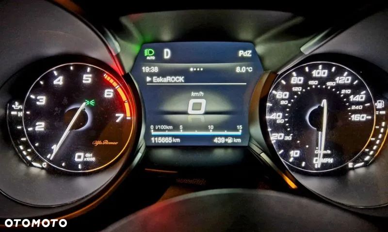 Alfa Romeo Stelvio 2.0 Turbo Veloce Q4 - 7
