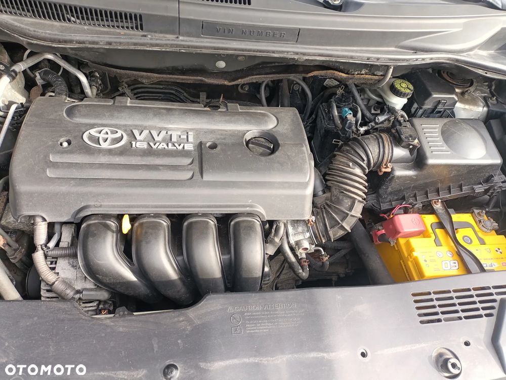 Toyota Corolla 1.8 CE - 14