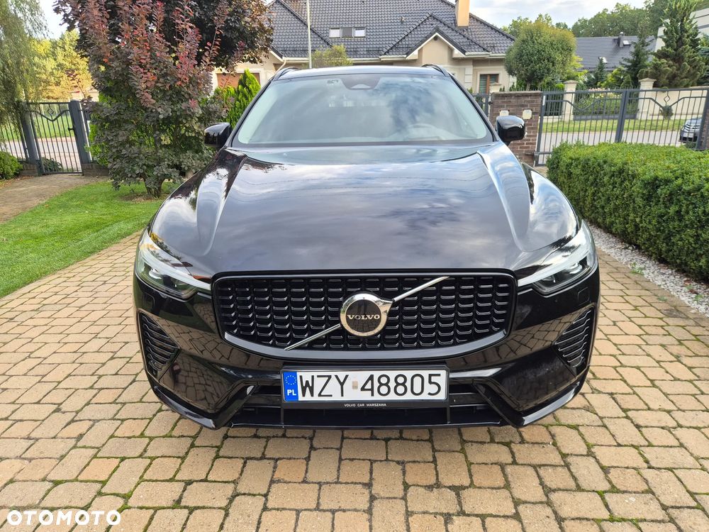Volvo XC 60 B5 B AWD Ultra Black - 3