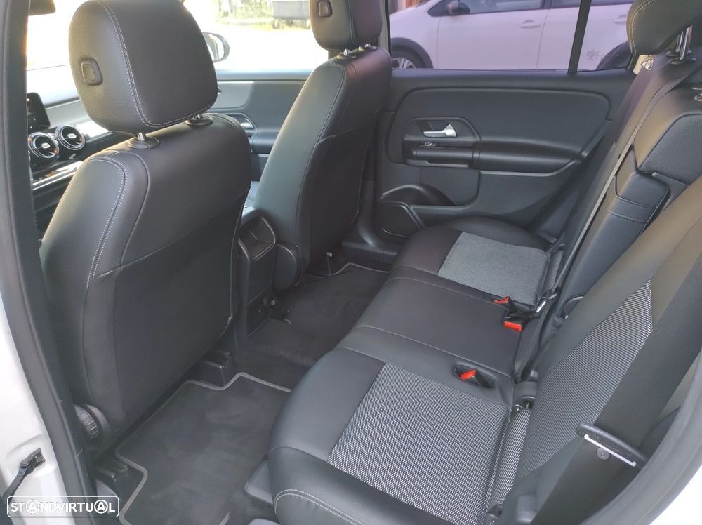 Mercedes-Benz GLB 200 - 16