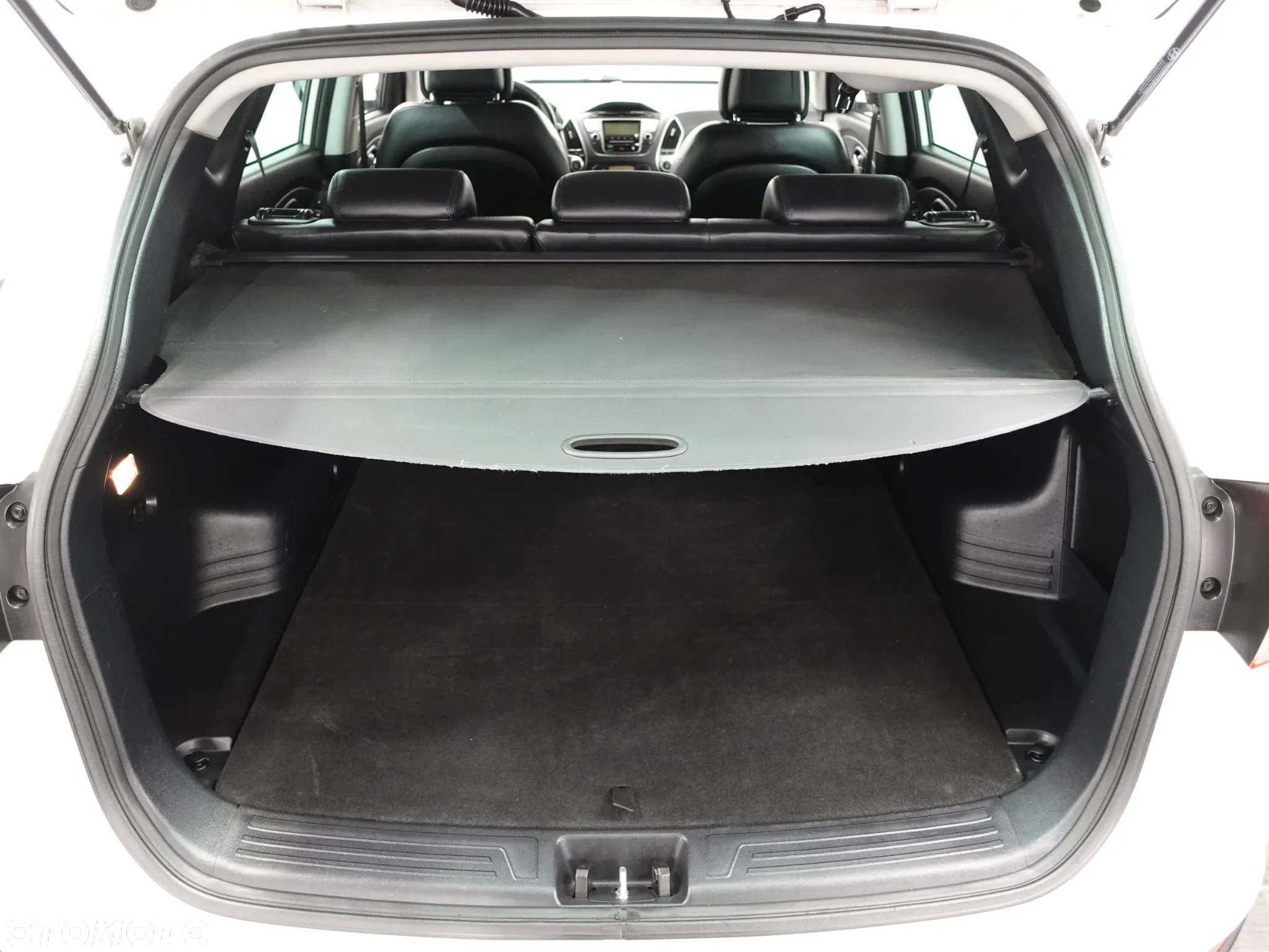 Hyundai ix35 2.0 CRDi 4WD Premium - 23