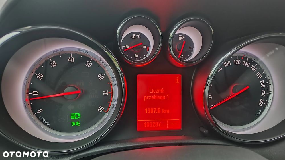 Opel Astra 1.6 Turbo Innovation - 14