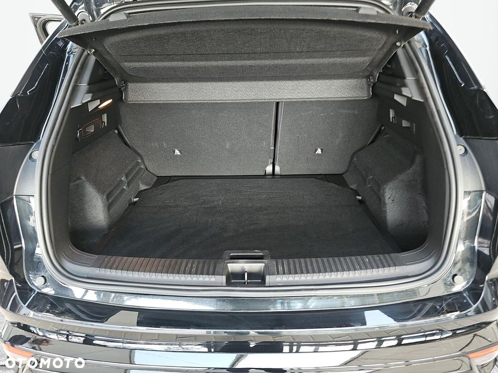 Renault Austral 1.3 TCe mHEV Iconic - 26