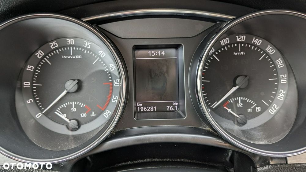 Skoda Superb 1.6 TDI Active Greenline - 23