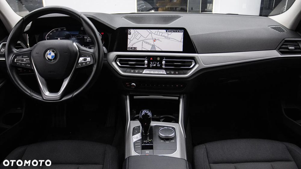 BMW Seria 3 318i Advantage sport - 15