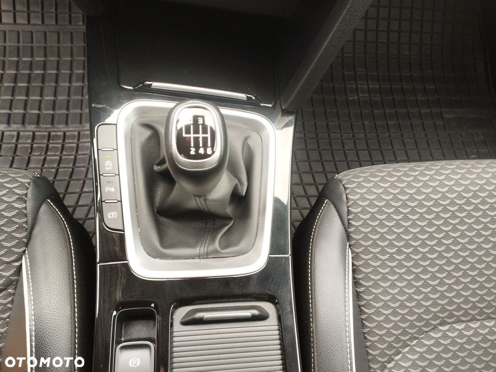 Kia Ceed 1.5 T-GDI Tribute - 15