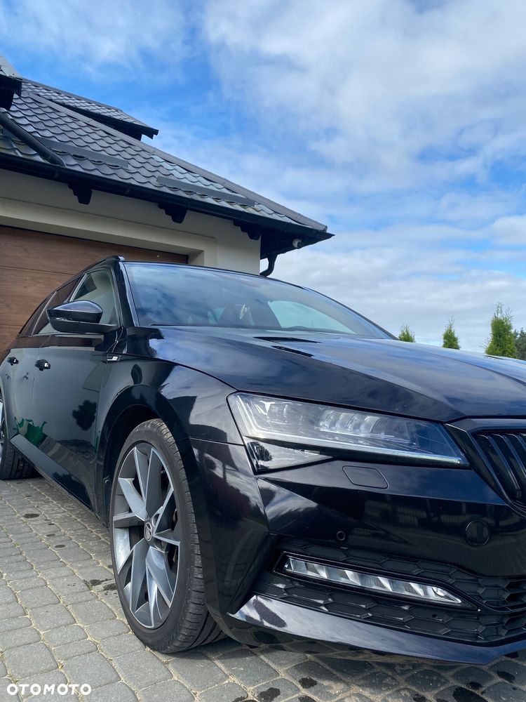 Skoda Superb 2.0 TDI SCR Sportline DSG - 10