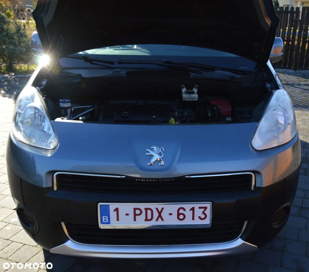 Peugeot Partner Tepee 98 VTi Active - 9