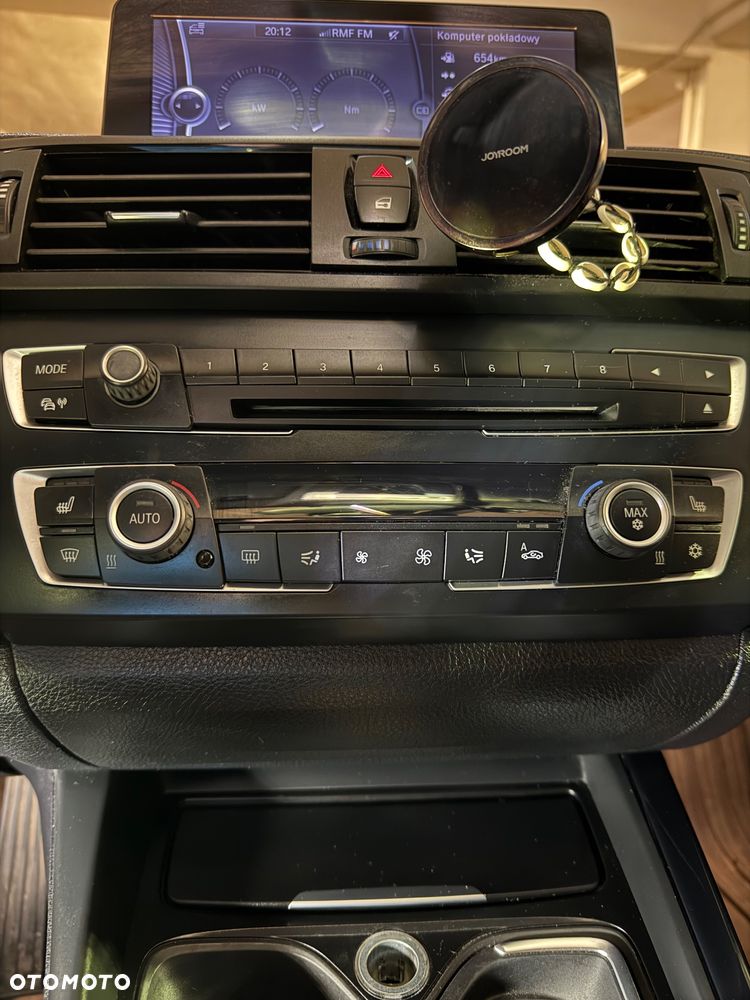 BMW Seria 1 - 10