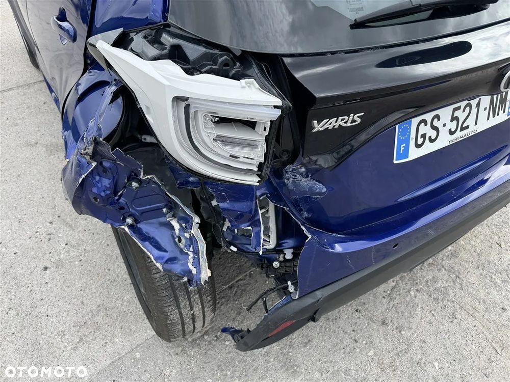 Toyota Yaris - 17