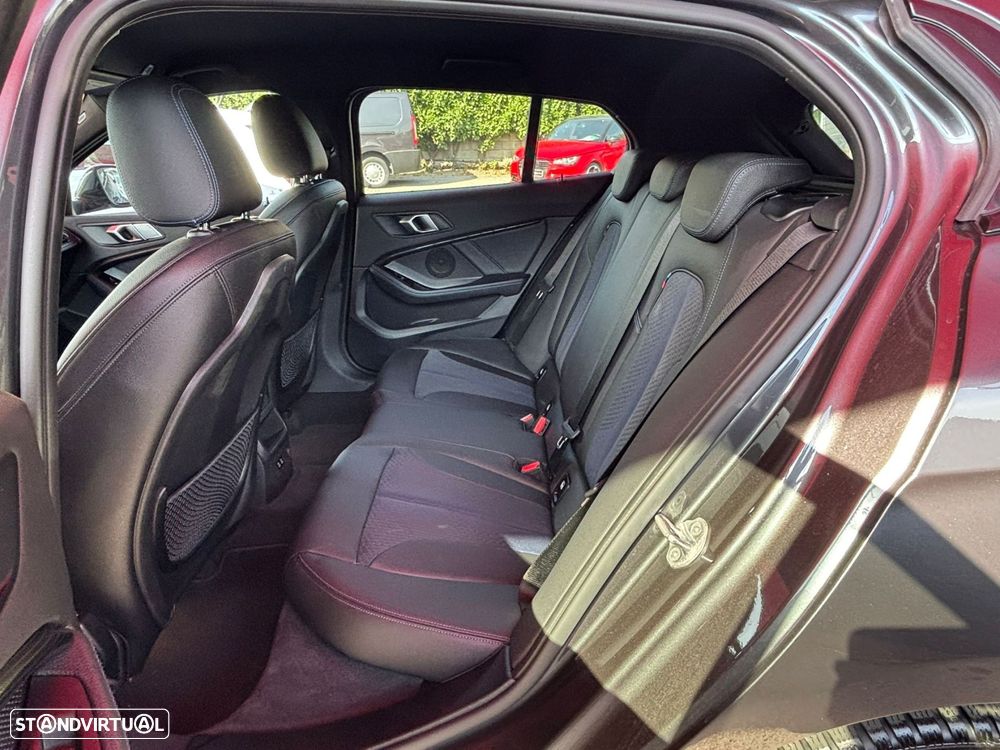 BMW 116 d Pack Desportivo M Auto - 7