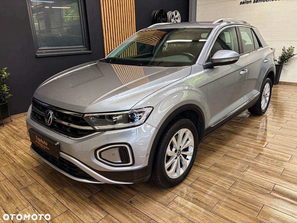 Volkswagen T-Roc - 12